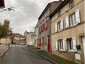 t2 à la location -   63160  BILLOM, surface 41 m2 location t2 - UBI482747072